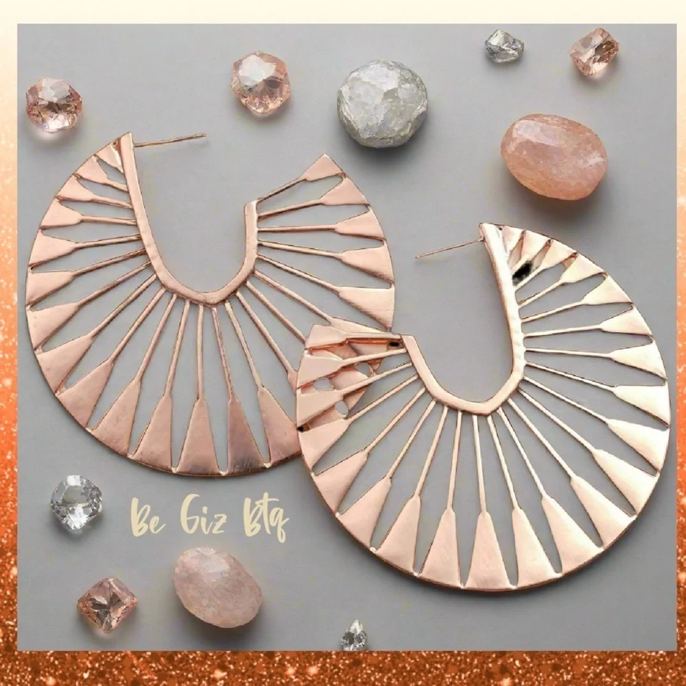 Authentic The Deanne Set Necklace and Hoop Earrings Set in Rose Gold